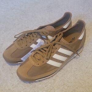 Adidas SL 72 OG Tan and White Sneakers NWT W8 40 M6.5